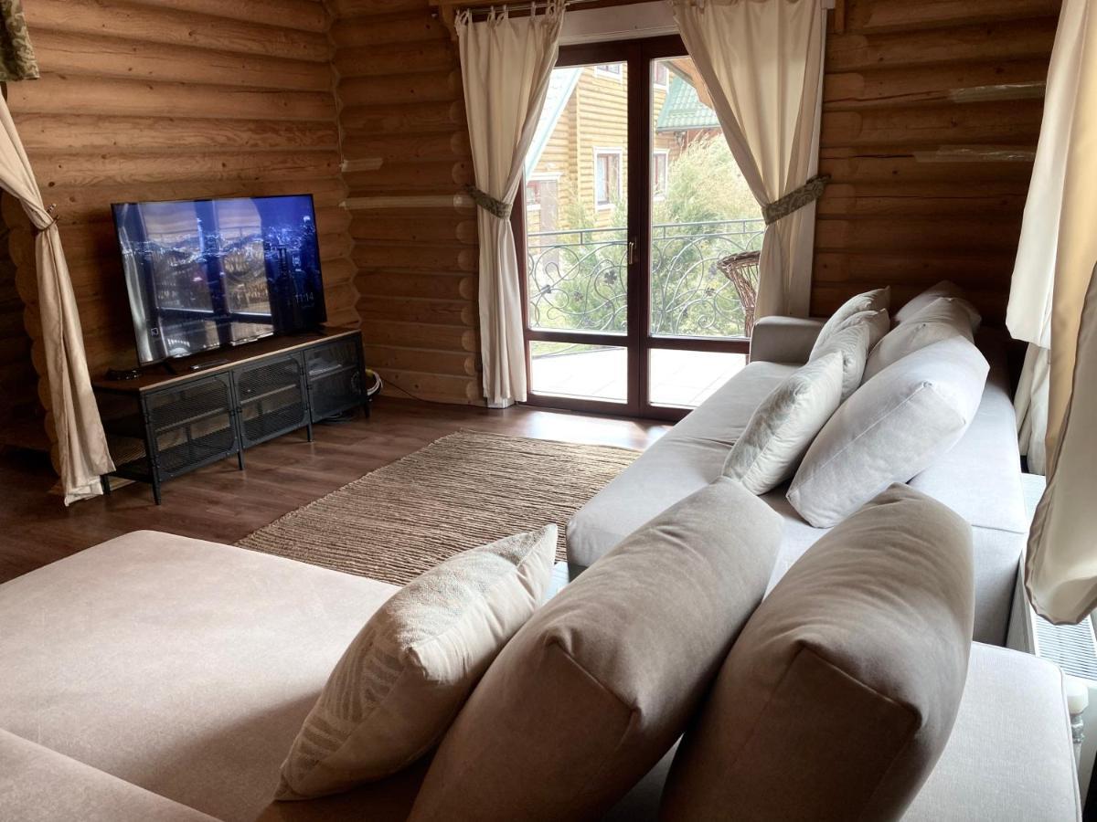 Chalet Four Seasons Villa Tatariv Dış mekan fotoğraf