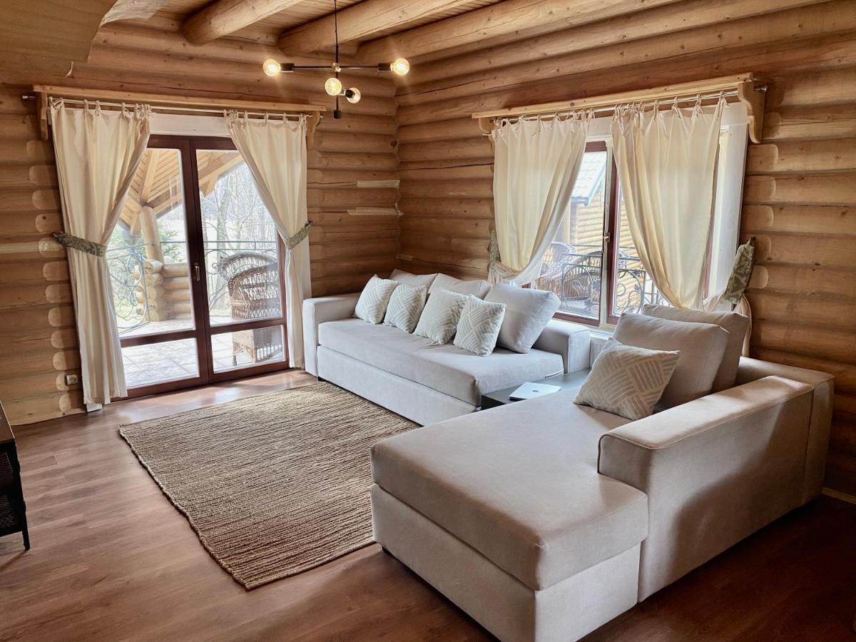 Chalet Four Seasons Villa Tatariv Dış mekan fotoğraf